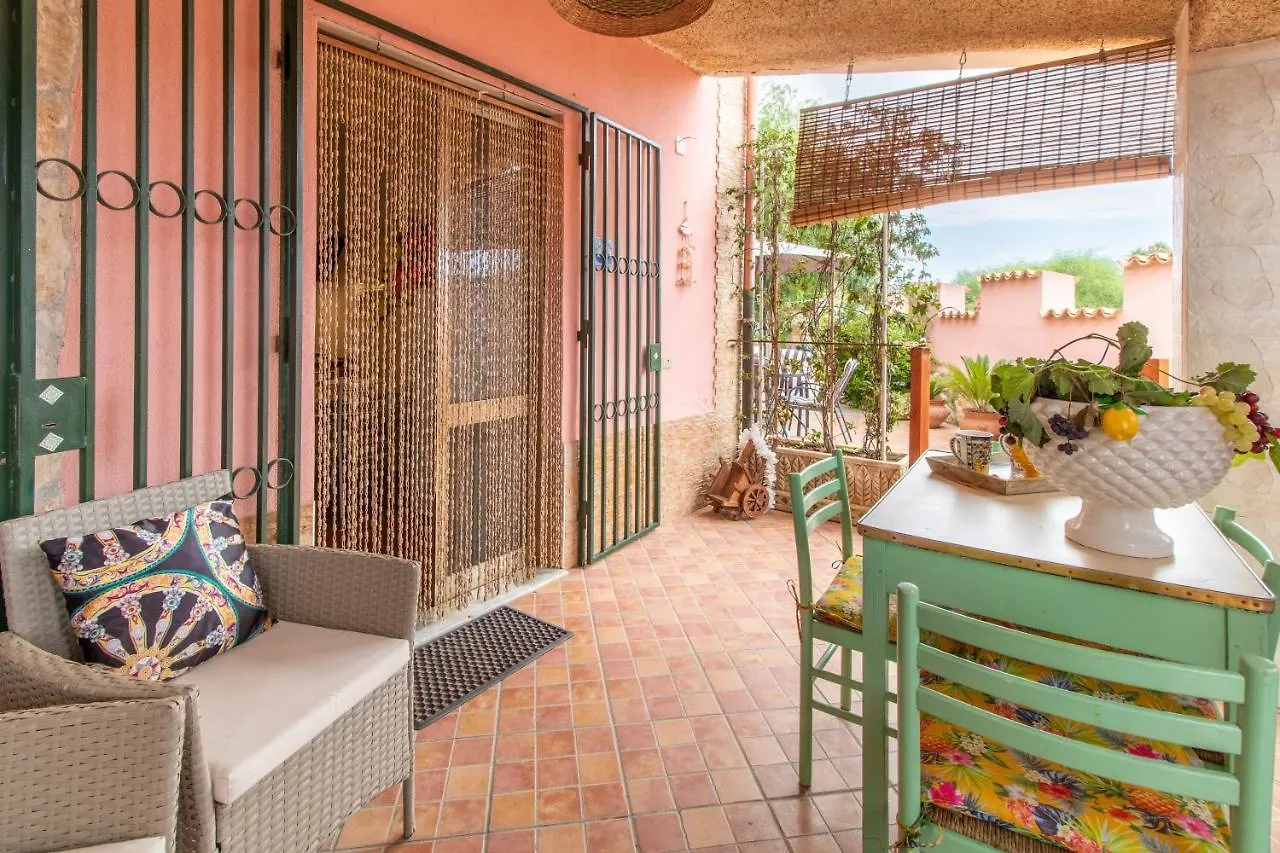 Holiday home Monolocale In Villa D Enza Pool Santa Maria Del Focallo